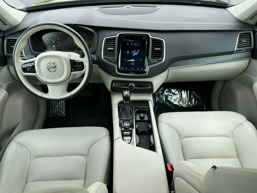2020 Volvo XC90 T5 AWD Momentum 7 Passenger - 23023195 - 1