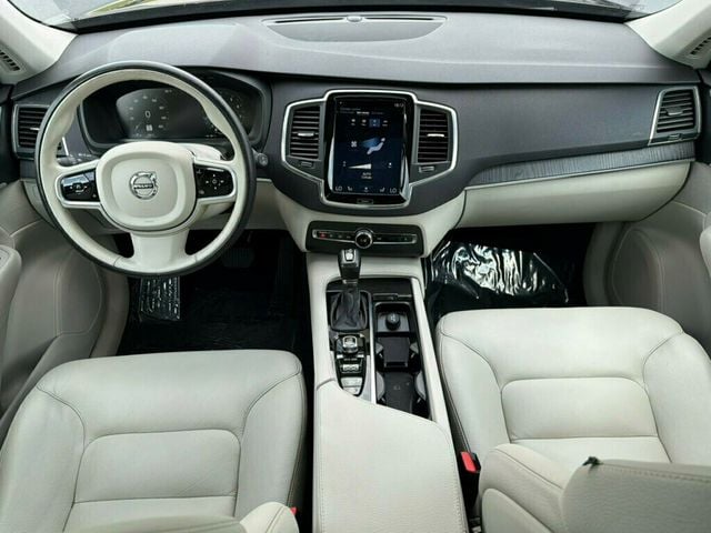 2020 Volvo XC90 T5 AWD Momentum 7 Passenger - 23023195 - 1