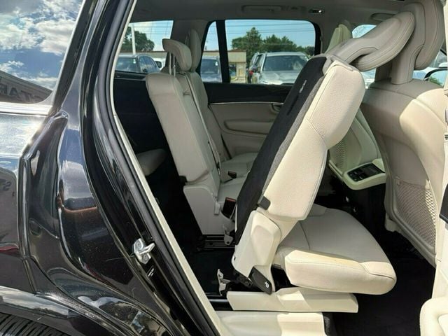 2020 Volvo XC90 T5 AWD Momentum 7 Passenger - 23023195 - 19