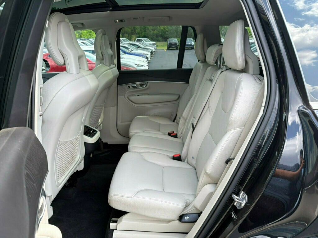 2020 Volvo XC90 T5 AWD Momentum 7 Passenger - 23023195 - 21