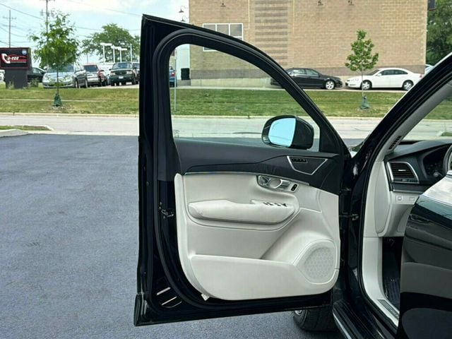 2020 Volvo XC90 T5 AWD Momentum 7 Passenger - 23023195 - 25