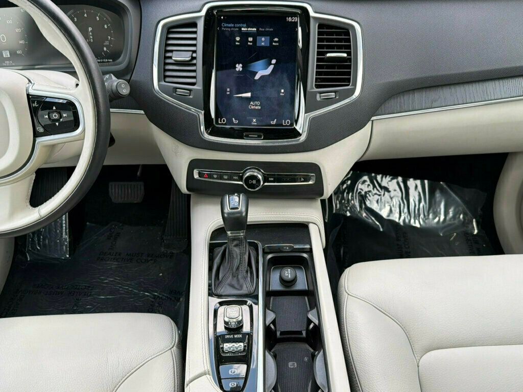 2020 Volvo XC90 T5 AWD Momentum 7 Passenger - 23023195 - 28