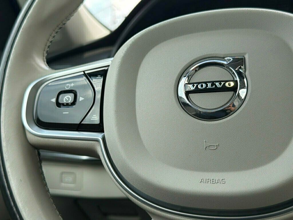 2020 Volvo XC90 T5 AWD Momentum 7 Passenger - 23023195 - 34