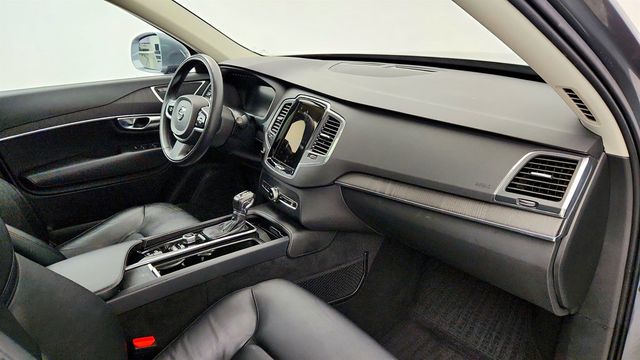 2020 Volvo XC90 T5 FWD Momentum 7 Passenger - 22972983 - 25