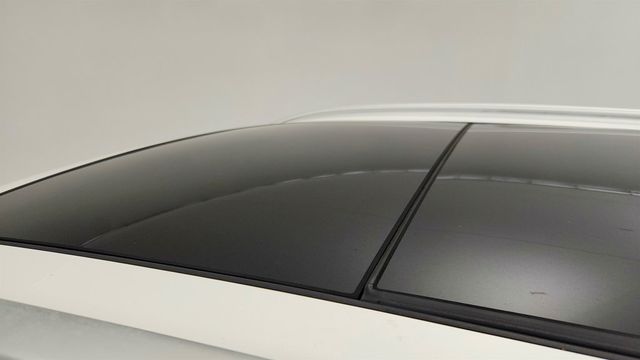 2020 Volvo XC90 T5 FWD Momentum 7 Seater w/ Advanced & Multimedia Packages - 23014787 - 9