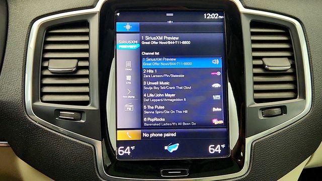 2020 Volvo XC90 T5 FWD Momentum 7 Seater w/ Advanced & Multimedia Packages - 23014787 - 18