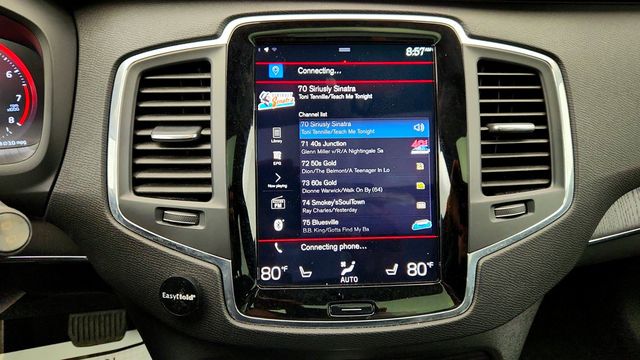 2020 Volvo XC90 T5 FWD Momentum, 7-Seater with 20'' Wheels + Heated Seats & SW - 22972983 - 17