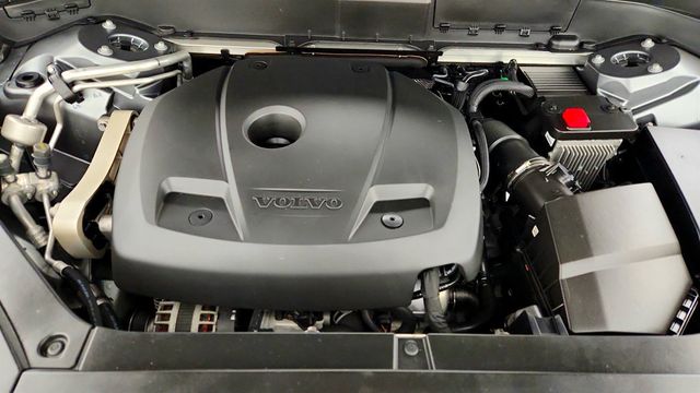 2020 Volvo XC90 T5 FWD Momentum, 7-Seater with 20'' Wheels + Heated Seats & SW - 22972983 - 27