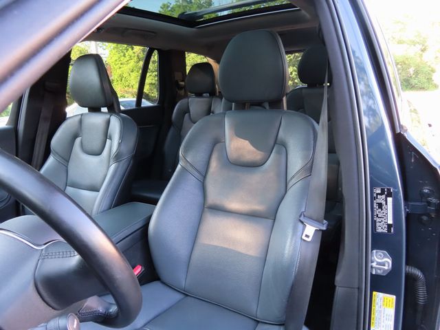 2020 Volvo XC90 T6 AWD Momentum 7 Passenger - 23027650 - 23