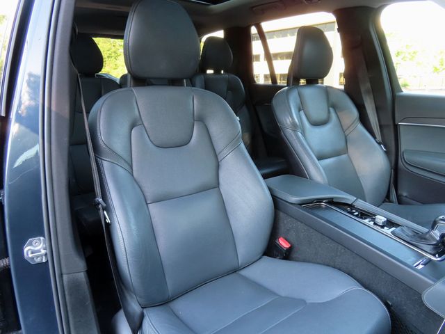2020 Volvo XC90 T6 AWD Momentum 7 Passenger - 23027650 - 26