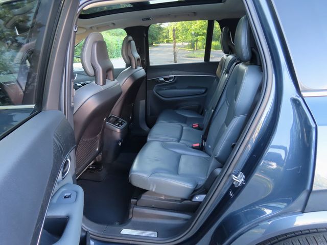 2020 Volvo XC90 T6 AWD Momentum 7 Passenger - 23027650 - 32