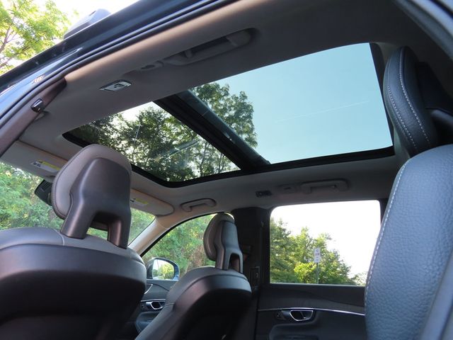 2020 Volvo XC90 T6 AWD Momentum 7 Passenger - 23027650 - 45