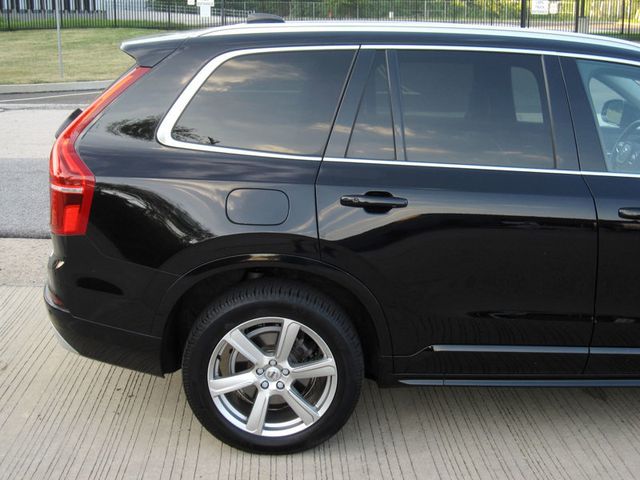 2020 Volvo XC90 T6 AWD Momentum 7 Passenger - 22901429 - 10