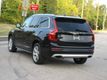 2020 Volvo XC90 T6 AWD Momentum 7 Passenger - 22901429 - 11