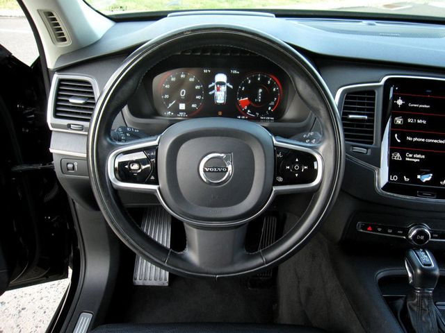 2020 Volvo XC90 T6 AWD Momentum 7 Passenger - 22901429 - 18