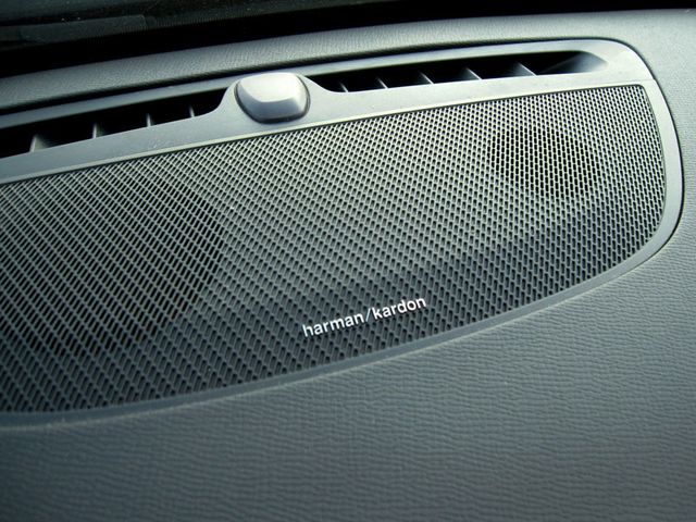 2020 Volvo XC90 T6 AWD Momentum 7 Passenger - 22901429 - 22