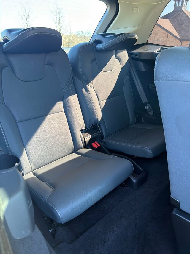 2020 Volvo XC90 T6 AWD Momentum 7 Passenger - 22973135 - 15