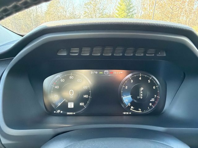 2020 Volvo XC90 T6 AWD Momentum 7 Passenger - 22973135 - 22