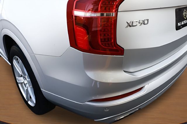 2020 Volvo XC90 T6 AWD Momentum 7 Passenger - 23089658 - 16
