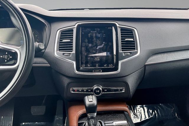 2020 Volvo XC90 T6 AWD Momentum 7 Passenger - 23036597 - 22