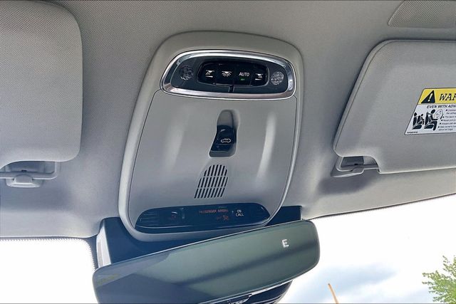 2020 Volvo XC90 T6 AWD Momentum 7 Passenger - 23036597 - 23