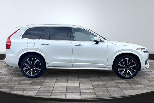 2020 Volvo XC90 T6 AWD Momentum 7 Passenger - 23036597 - 7