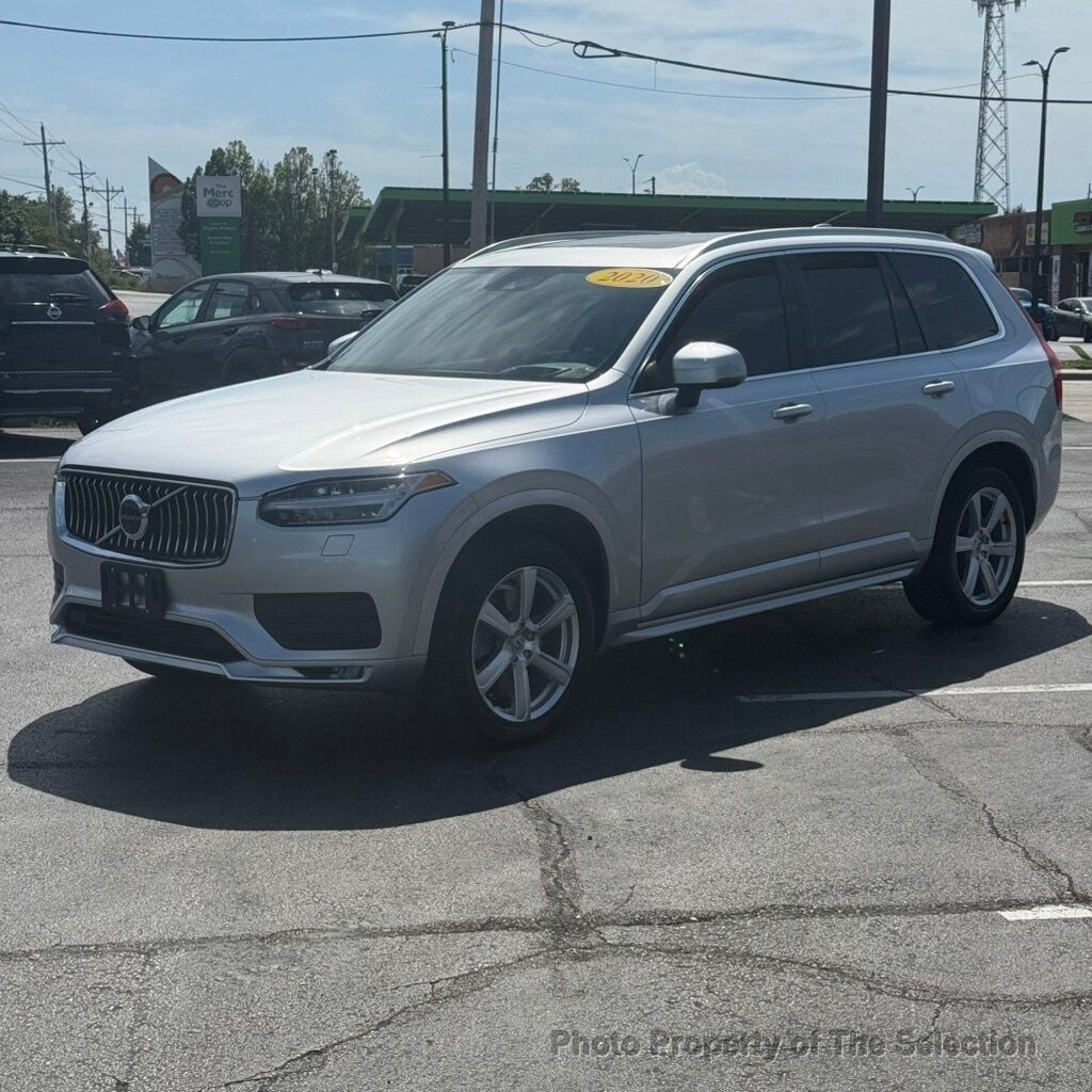 Volvo XC90 photo 6