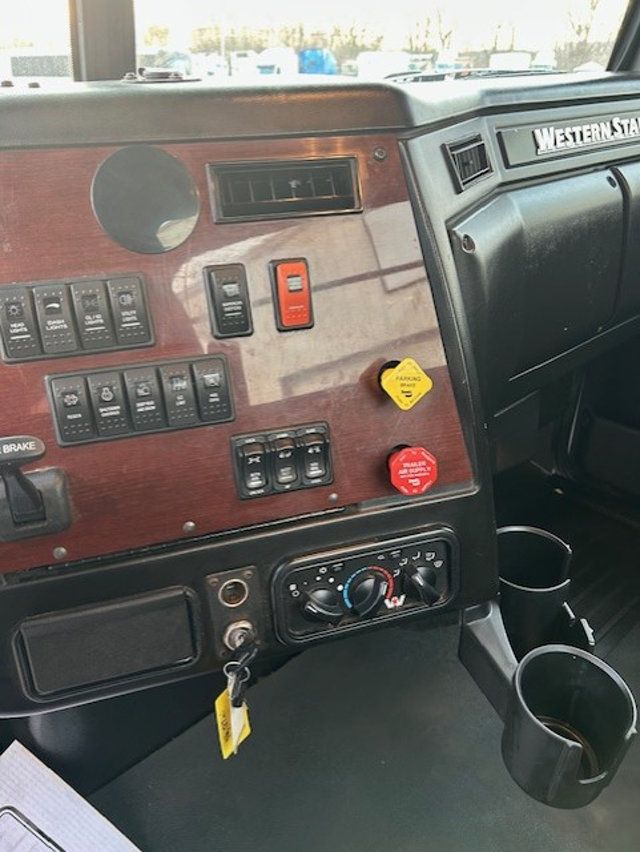 2020 Western Star 5700 2020 WESTERNSTAR 5700 DAY CAB - 23012896 - 10