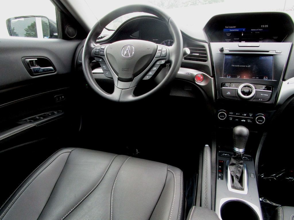 2021 Acura ILX Premium photo 18