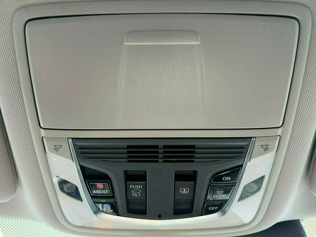 2021 Acura RDX SH-AWD - 23037131 - 38