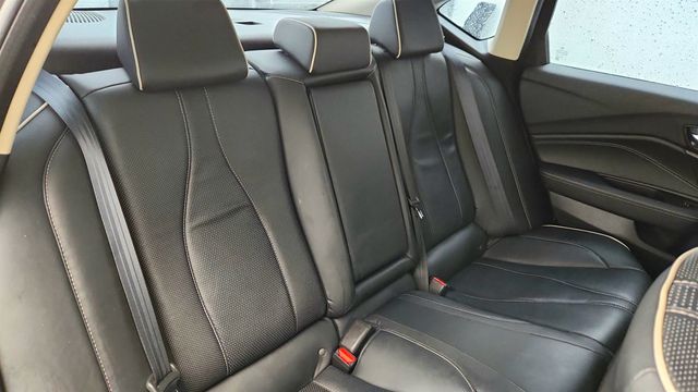 2021 Acura TLX FWD w/Advance Package - 23016911 - 21