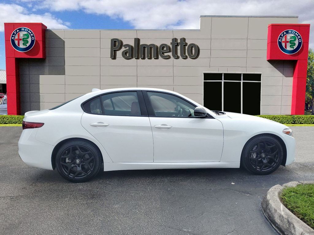 2021 Alfa Romeo Giulia RWD - 22279489 - 2