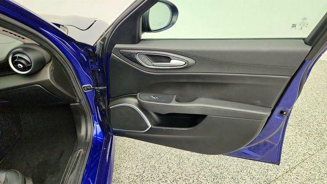 2021 Alfa Romeo Giulia Sprint AWD Nero Edizione w/ Sun & Sound Pkg & Performance Pkg - 23021492 - 24