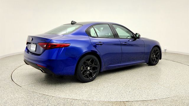 2021 Alfa Romeo Giulia Sprint AWD Nero Edizione w/ Sun & Sound Pkg & Performance Pkg - 23021492 - 4