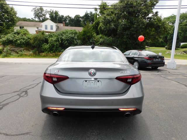 2021 Alfa Romeo Giulia Ti AWD - 22489196 - 6