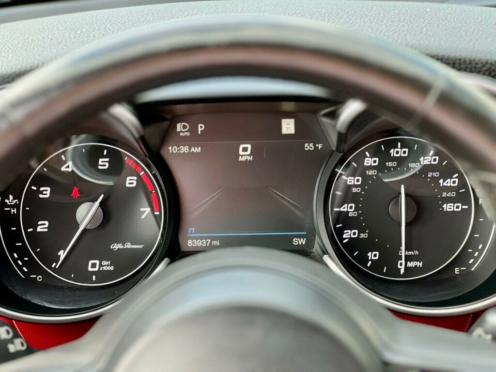 2021 Alfa Romeo Giulia Ti RWD - 22924955 - 16