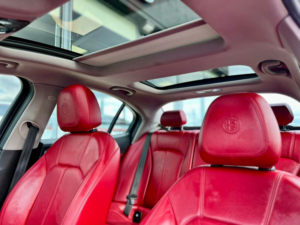 2021 Alfa Romeo Giulia Ti RWD - 22924955 - 24