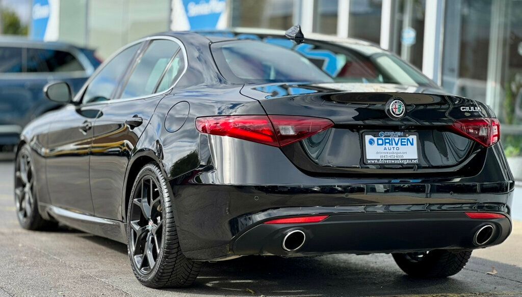 2021 Alfa Romeo Giulia Ti RWD - 22924955 - 2