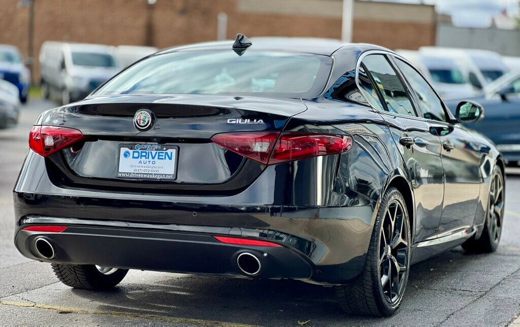 2021 Alfa Romeo Giulia Ti RWD - 22924955 - 4