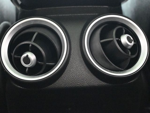 2021 Alfa Romeo Giulia Ti RWD - 22992680 - 10