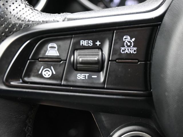 2021 Alfa Romeo Giulia Ti RWD - 22992680 - 17