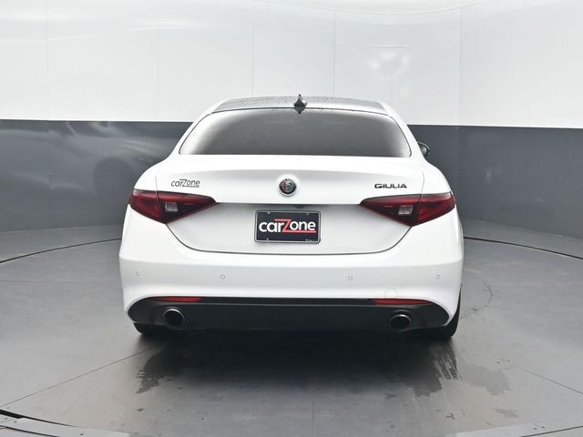 2021 Alfa Romeo Giulia Ti RWD - 22992680 - 28