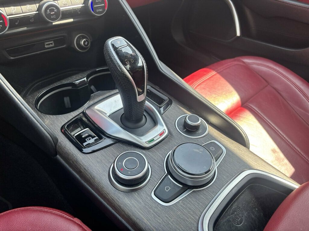 2021 Alfa Romeo Giulia Ti RWD - 23067287 - 27