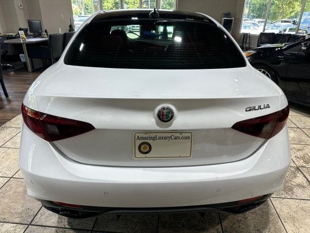 2021 Alfa Romeo Giulia Ti Sport RWD - 22580616 - 4