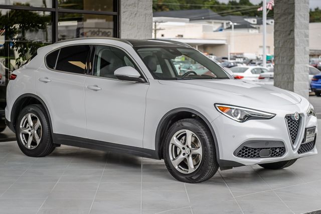 2021 Alfa Romeo Stelvio STELVIO AWD SPRINT - NAV - BACKUP CAM - PANO ROOF - LEATHER - 23082277 - 3