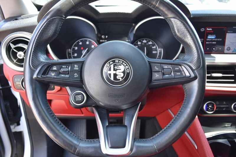 2021 Alfa Romeo Stelvio Ti photo 20