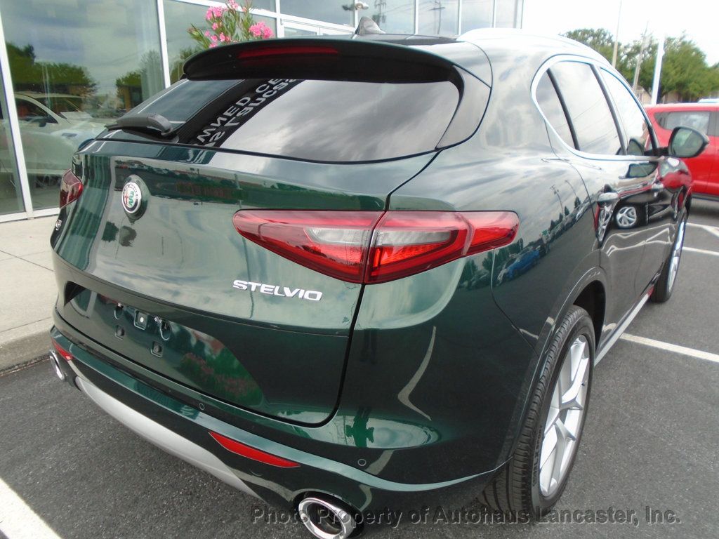 2021 Alfa Romeo Stelvio Ti AWD - 22522062 - 3