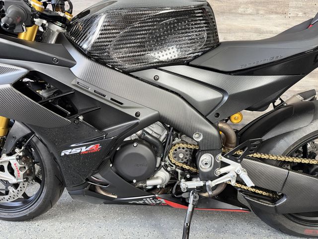 2021 Aprilia RSV4 Factory 1100 One Owner! - 23072961 - 12