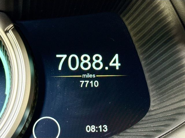 2021 Aston Martin DB11 Coupe - 23042876 - 11