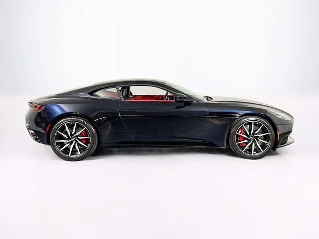 2021 Aston Martin DB11 Coupe - 23042876 - 5